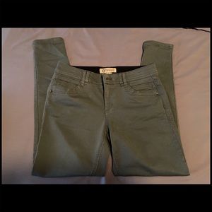 Democracy Size 6 Jeans